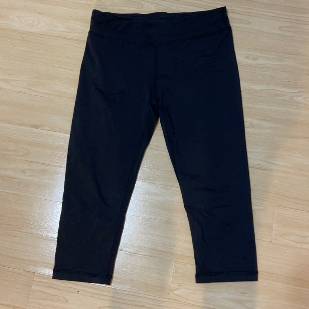 Ivivva crop leggings